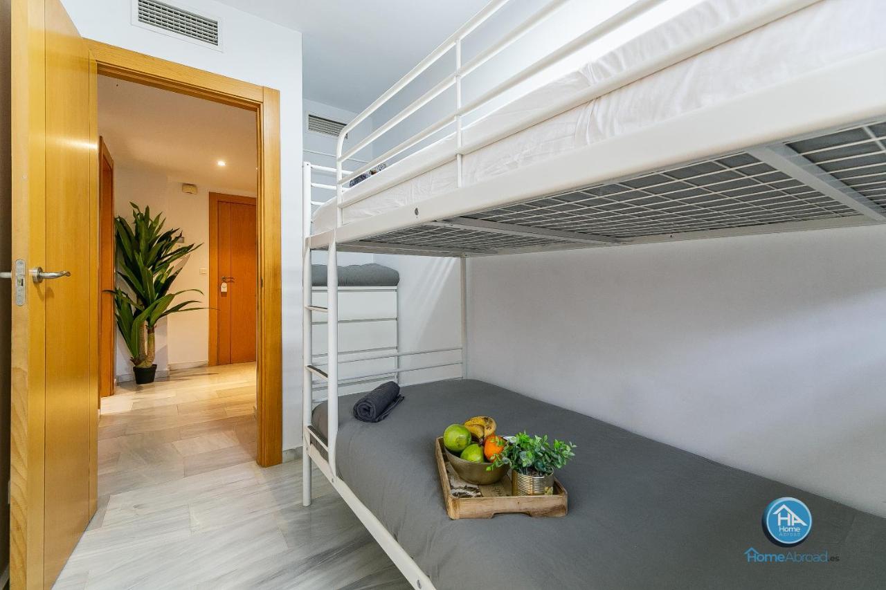 Malaga Boutique Stay - Carlos Haya Area With Parking Extérieur photo