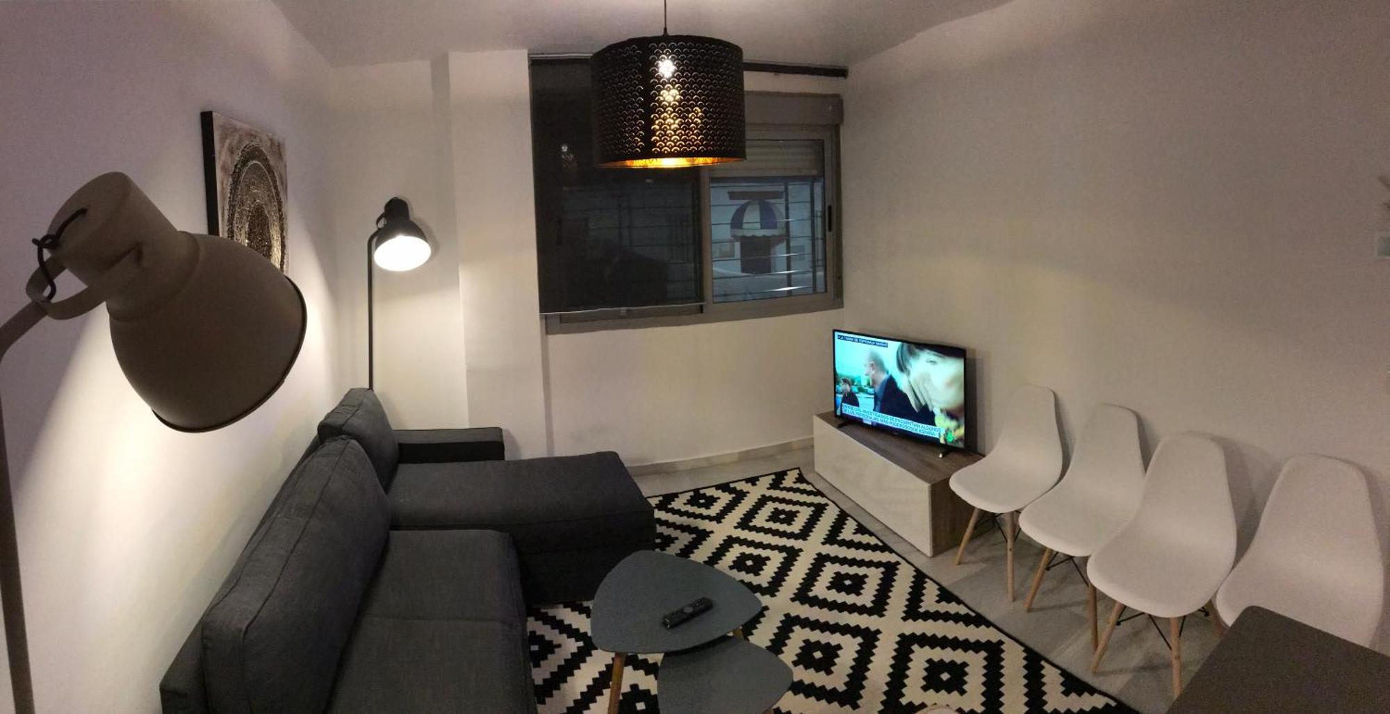 Malaga Boutique Stay - Carlos Haya Area With Parking Extérieur photo